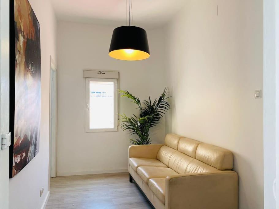 Grande Y Moderno En El Multicultural Barrio Soho Apartment Málaga